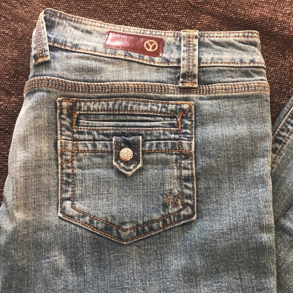 Jeans - Picture 2 of 5